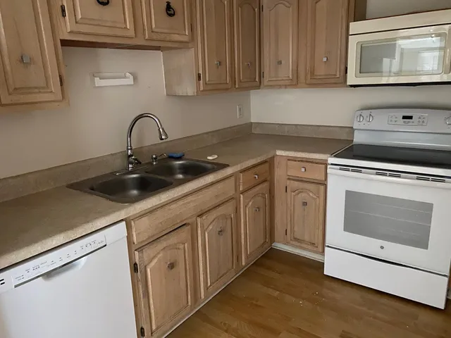 2-bedroom rental at 6797 Willow Wood Drive #6073, Boca Raton
