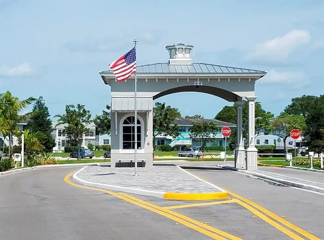 1-bedroom rental at 355 Oakridge T #355, Deerfield Beach
