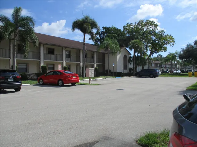 2-bedroom rental at 23442 SW 57th Avenue #406, Boca Raton