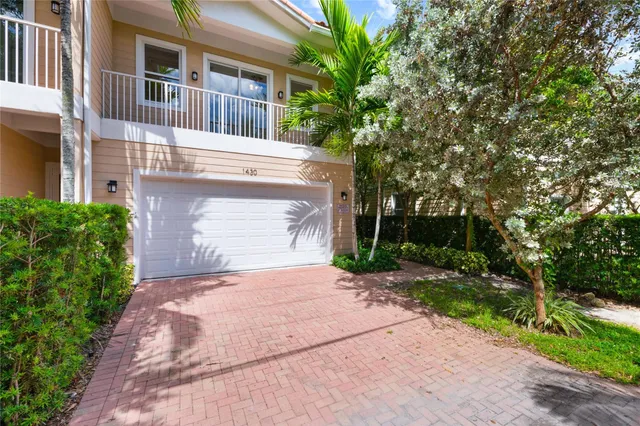 4-bedroom rental at 1430 SW 4th Avenue #1430, Fort Lauderdale