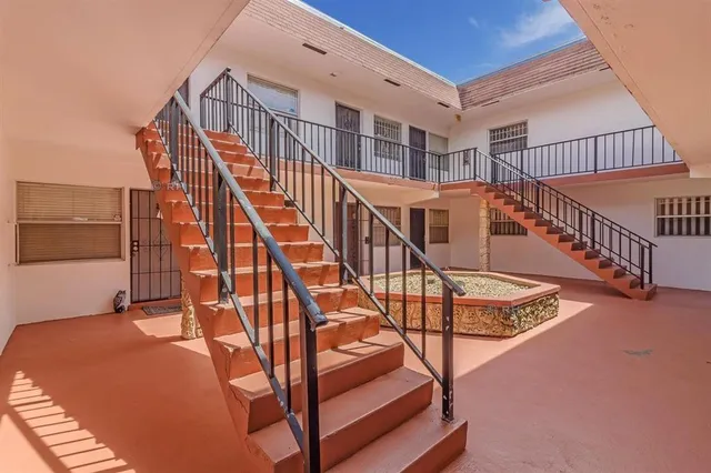 2-bedroom rental at 230 SW 1st Street #G-8, Pompano Beach