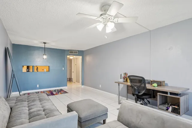 1-bedroom rental at 6500 Cypress Road #508, Plantation