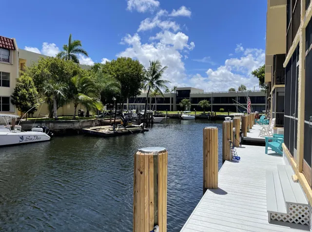 2-bedroom rental at 777 S Federal Highway #101 M, Pompano Beach