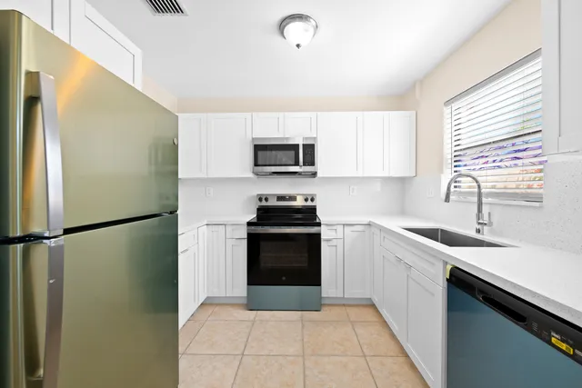 2-bedroom rental at 3281 E Golf Boulevard #4, Pompano Beach
