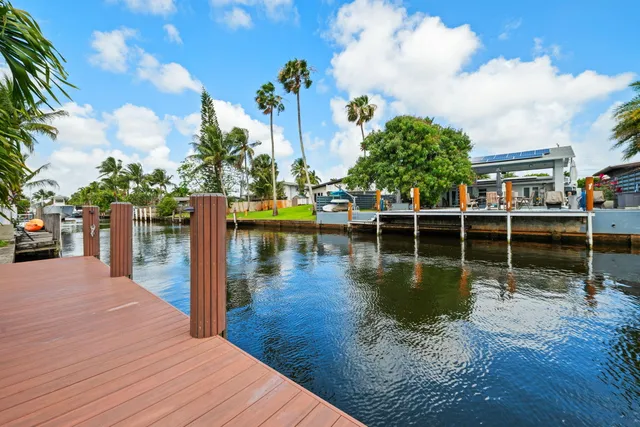 2-bedroom rental at 2512 Sugarloaf Lane, Fort Lauderdale