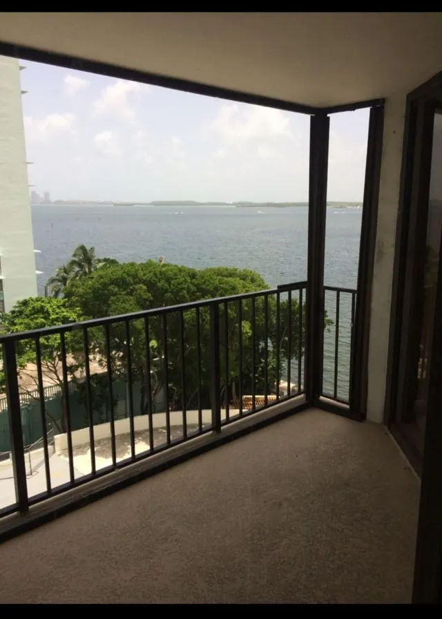 1-bedroom rental at 1865 Brickell Avenue #A707, Miami