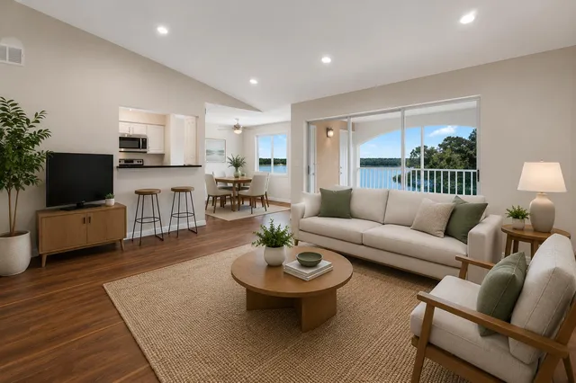 2-bedroom rental at 2627 NW 33rd Street #2213, Oakland Park