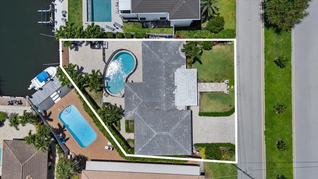 3-bedroom rental at 2948 NE 35th Court, Lighthouse Point