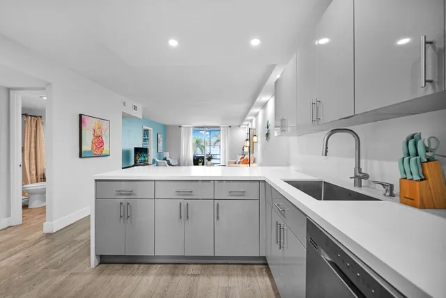 2-bedroom rental at 400 SE 10th Street #303, Deerfield Beach