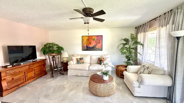 2-bedroom rental at 361 Tilford Q, Deerfield Beach