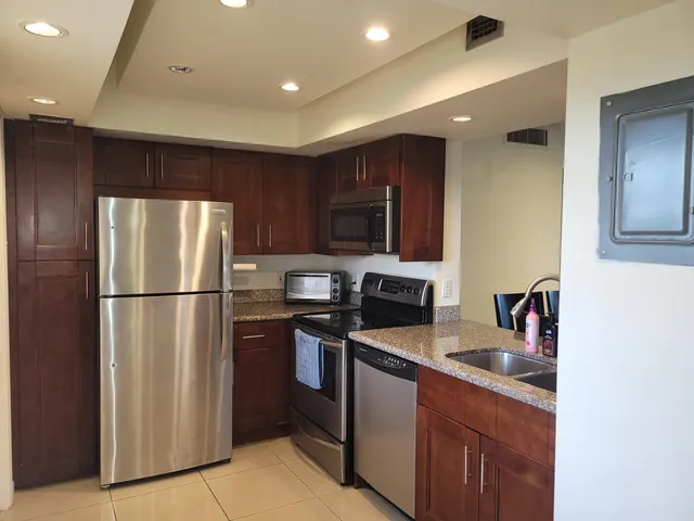 2-bedroom rental at 3050 N Palm Aire Drive #508, Pompano Beach