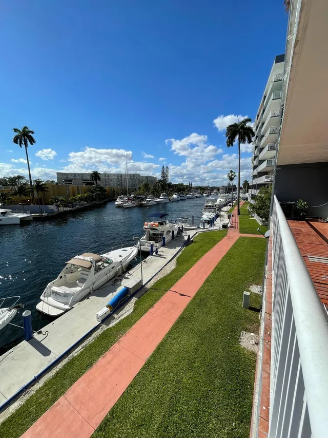 2-bedroom rental at 1800 NW 24th Avenue #309, Miami