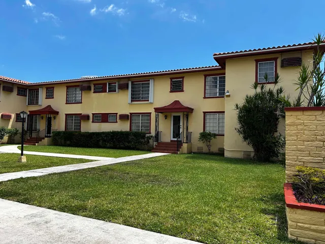 2-bedroom rental at 631 SW 11th Street #1w, Miami