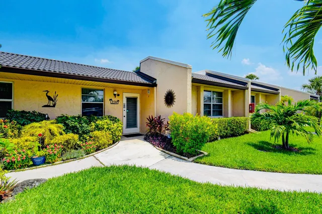 2-bedroom home at 159 Lake Meryl Drive, West Palm Beach