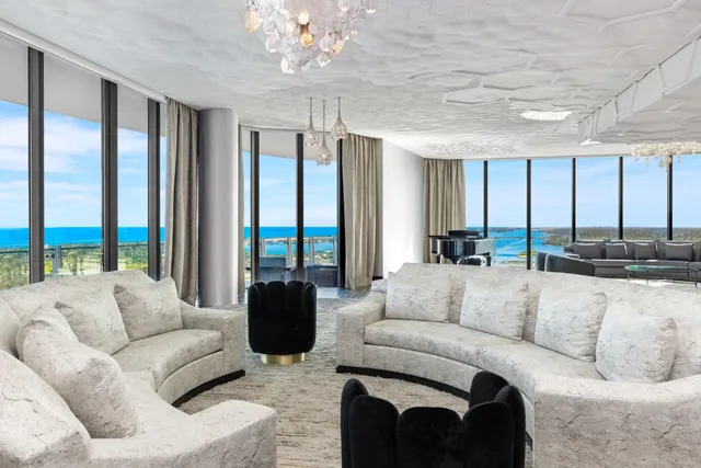 5-bedroom home at 1100 S Flagler Drive #2401/2402, West Palm Beach