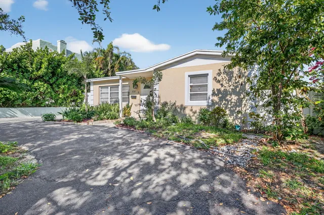 4-bedroom home at 831 30th Court, West Palm Beach