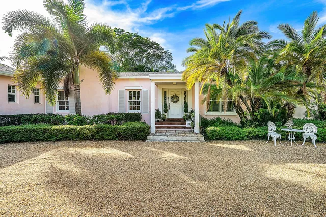 4-bedroom home at 1202 N Swinton Avenue, Delray Beach