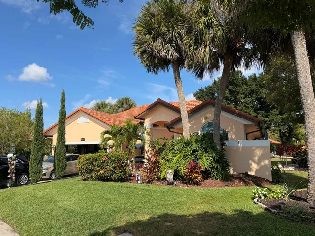 4-bedroom home at 9050 Cypress Hollow Drive, Palm Beach Gardens