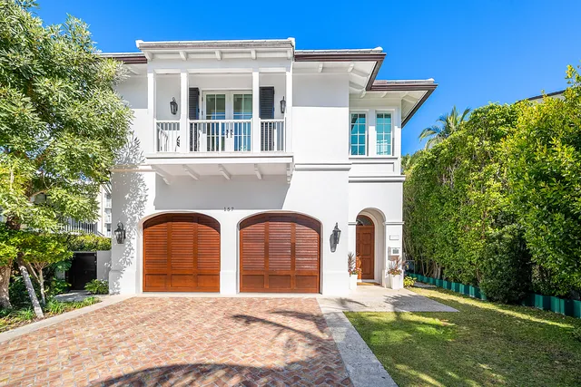 4-bedroom home at 157 Peruvian Avenue, Palm Beach