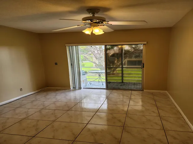 2-bedroom home at 239 Coventry J, West Palm Beach