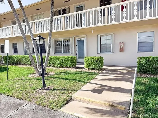 1-bedroom home at 164 Kent #J, West Palm Beach