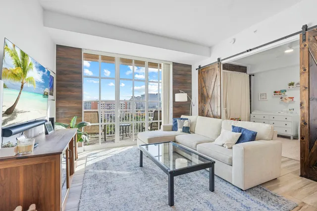 3-bedroom home at 410 Evernia Street #807, West Palm Beach