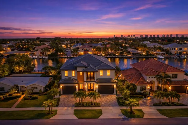 7-bedroom home at 736 Lagoon Drive, North Palm Beach