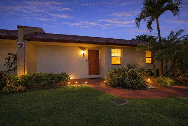 1-bedroom home at 105 Lake Irene Drive, West Palm Beach