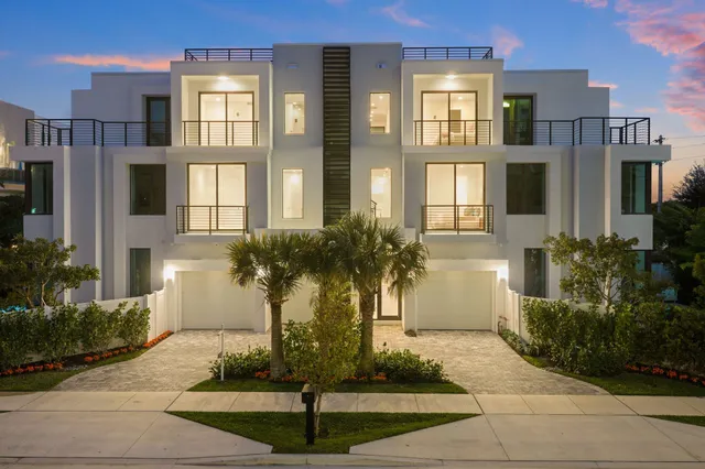 5-bedroom home at 408 SE 2nd Street, Delray Beach