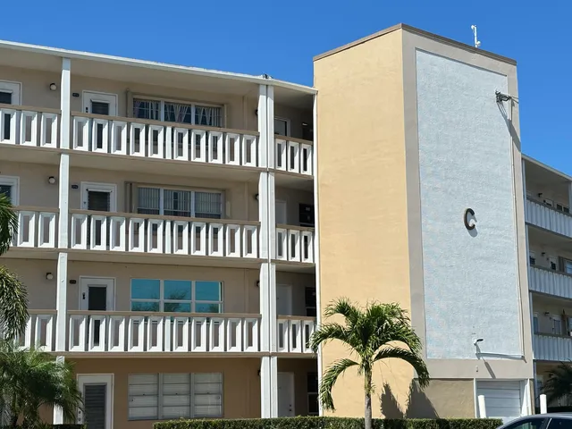 1-bedroom home at 352 Southampton C, West Palm Beach
