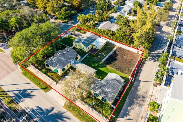 6-bedroom home at 201 NE 1st Avenue, Delray Beach
