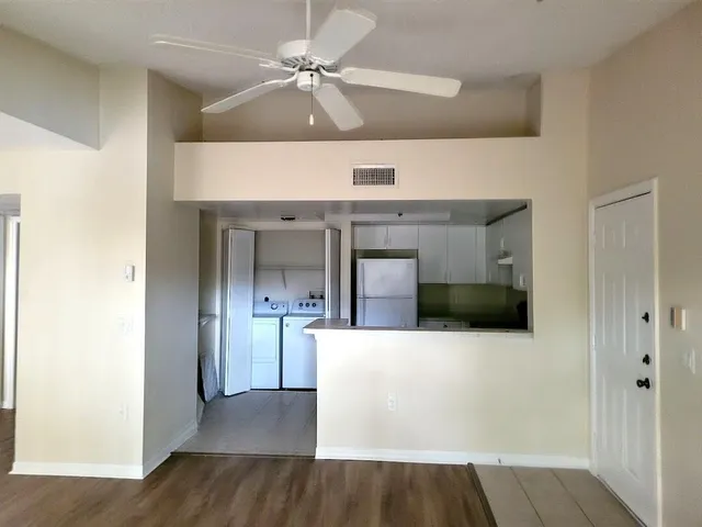 1-bedroom home at 4195 N Haverhill Road #324, West Palm Beach