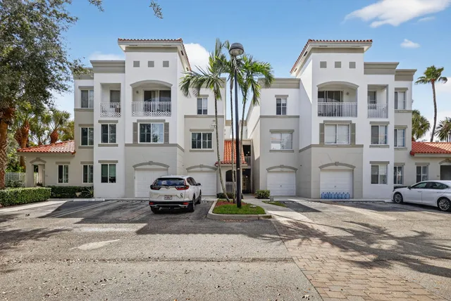 2-bedroom home at 11011 Legacy Lane #105, Palm Beach Gardens
