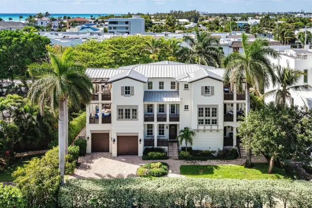 4-bedroom home at 1108 Coconut Row, Delray Beach