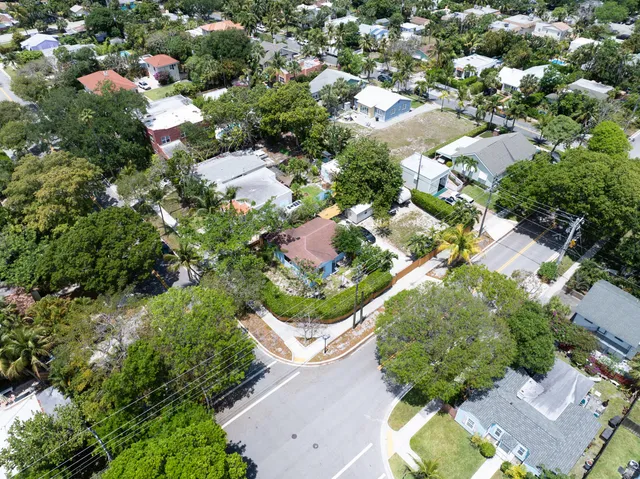2-bedroom home at 1915 Lake Avenue, West Palm Beach