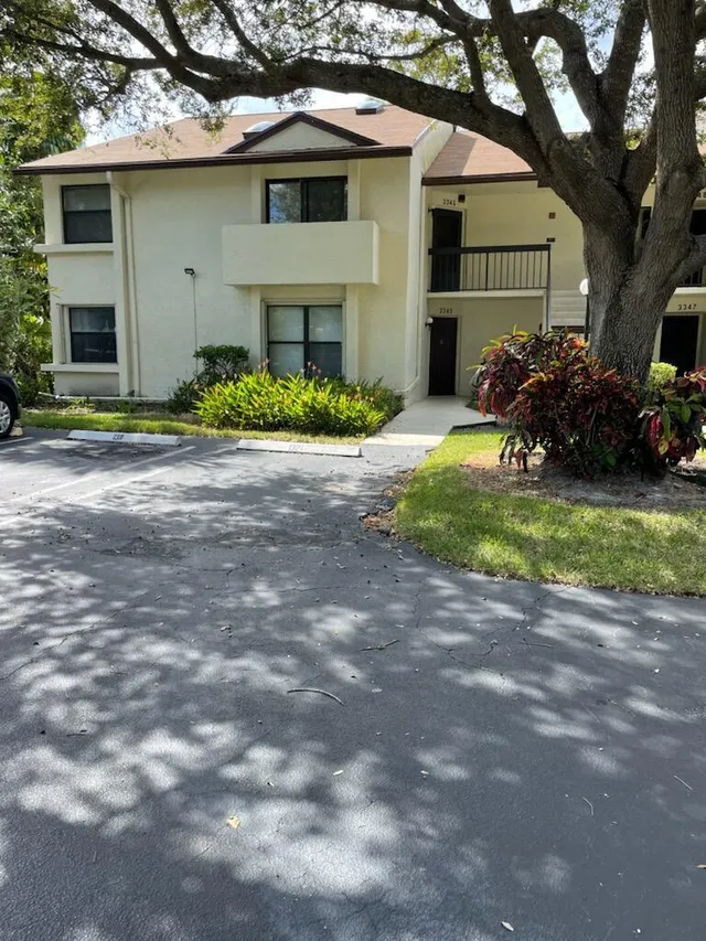 3-bedroom home at 3345 Perimeter Drive #1311, Greenacres