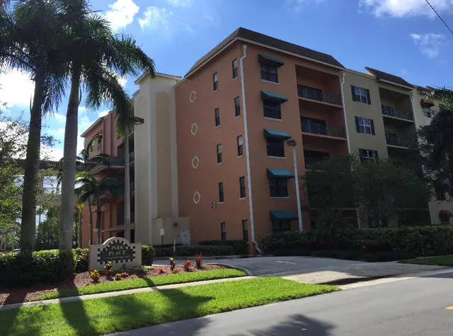 3-bedroom home at 1610 Presidential Way #B-305, West Palm Beach