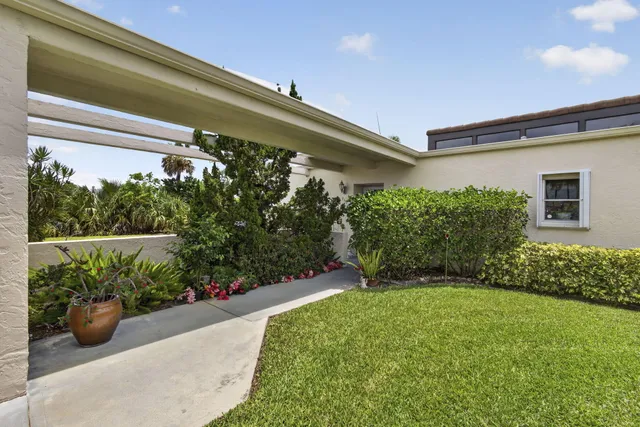 2-bedroom home at 2651 Boundbrook Boulevard, West Palm Beach