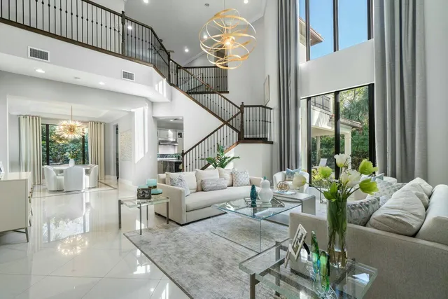 4-bedroom home at 130 Gardenia Isles Drive, Palm Beach Gardens