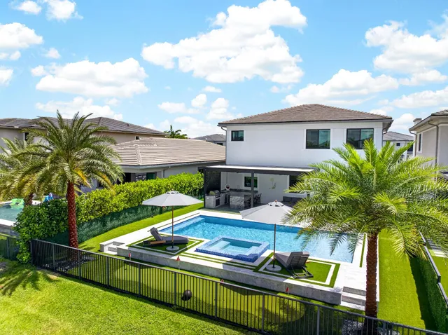 4-bedroom home at 10865 Vista Terrace, Parkland