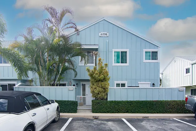 3-bedroom home at 6198 Riverwalk Lane #2, Jupiter