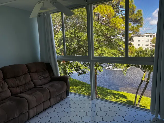 1-bedroom home at 309 Grantham A, Deerfield Beach