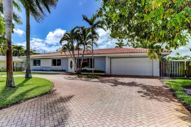 3-bedroom rental at 7115 Venetian Way, West Palm Beach