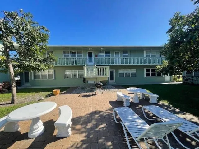 2-bedroom rental at 66 Easthampton C #C, West Palm Beach
