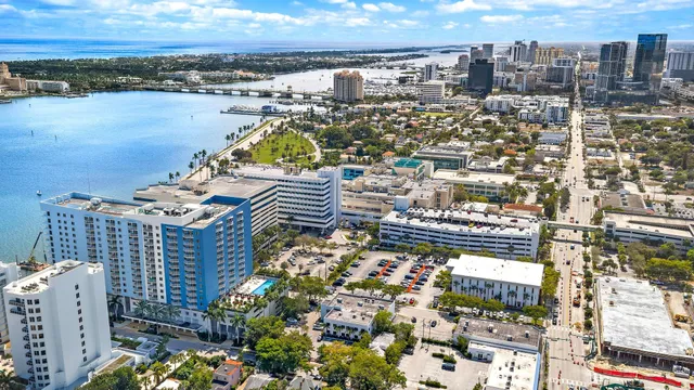 2-bedroom rental at 1551 N Flagler Drive #Ph L7, West Palm Beach