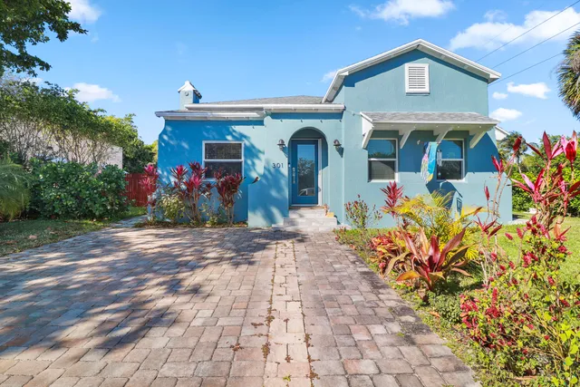3-bedroom rental at 301 Hawthorne Drive, Lake Park