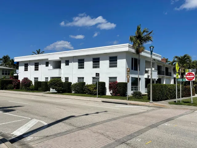 2-bedroom rental at 6 Lucerne Avenue #3, Lake Worth Beach