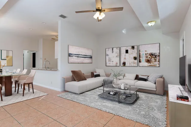 2-bedroom rental at 623 N L Street #1 (left Side), Lake Worth Beach