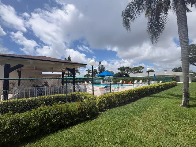 2-bedroom rental at 1020 Silk Oak Terrace #104, Delray Beach