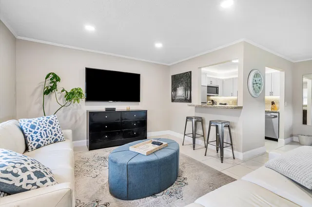 1-bedroom home at 142 Brittany Terrace, Delray Beach